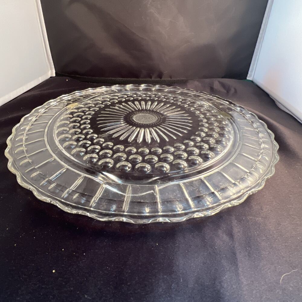 Vintage Federal Glass Sunburst/Dots Depression Glass Clear Footed Cake Plate - Picture 3 of 6